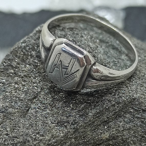 alzuni silverシルバー 950 star ring vintage Silver Ring 835 18 Mm Silver With Monogram HV Initials Vintage