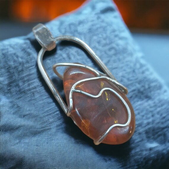 Pendentif En Argent Véritable Avec Ambre - Bijou Ancien Et Assez Joli - Chaîne Longue - Occasion