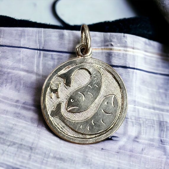 Pisces necklace pendant 925 silver vintage gift p… - image 1