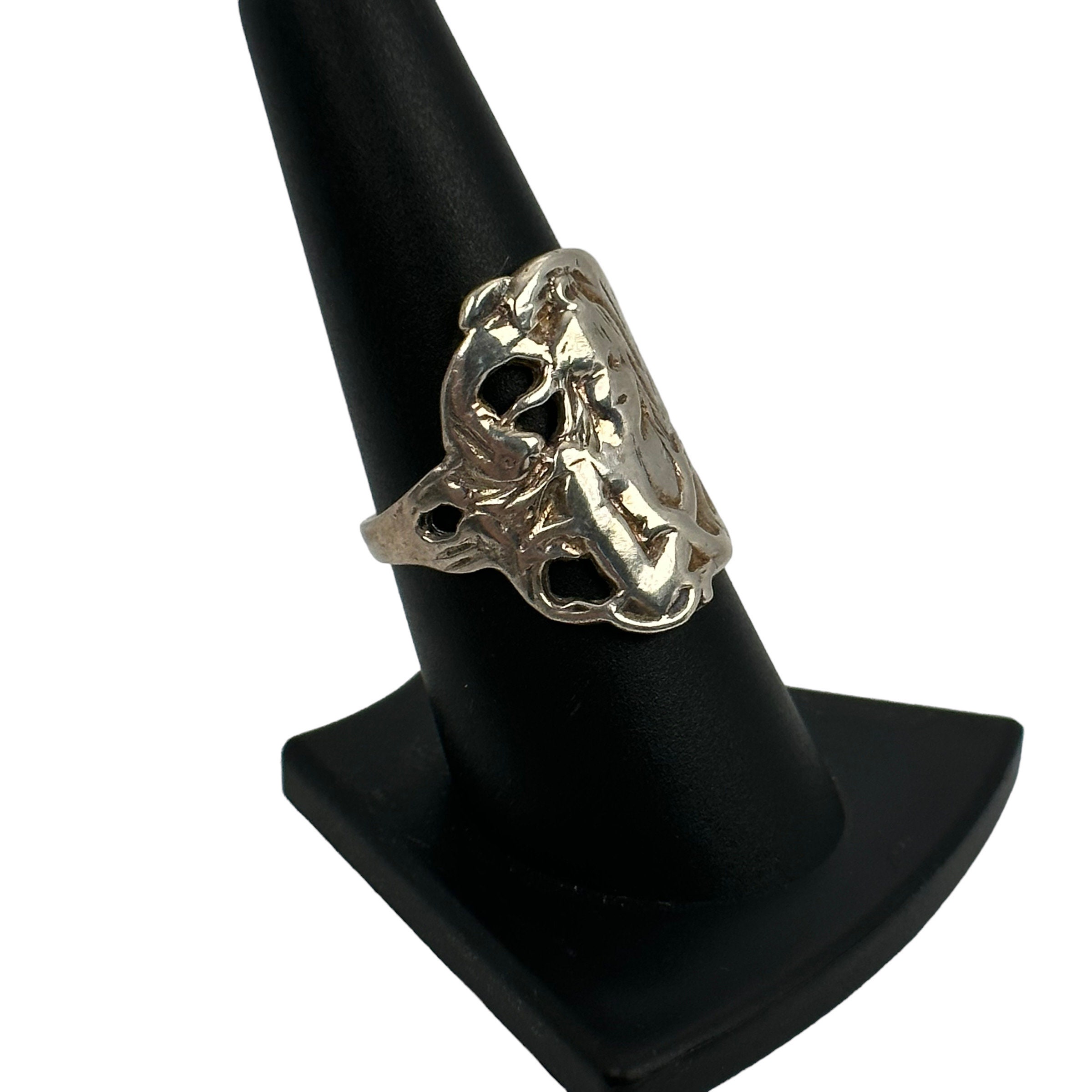 レリーフ紹介です。 レリーフリング シルバー925 レディース メンズ ヴィンテージ 18.8mm