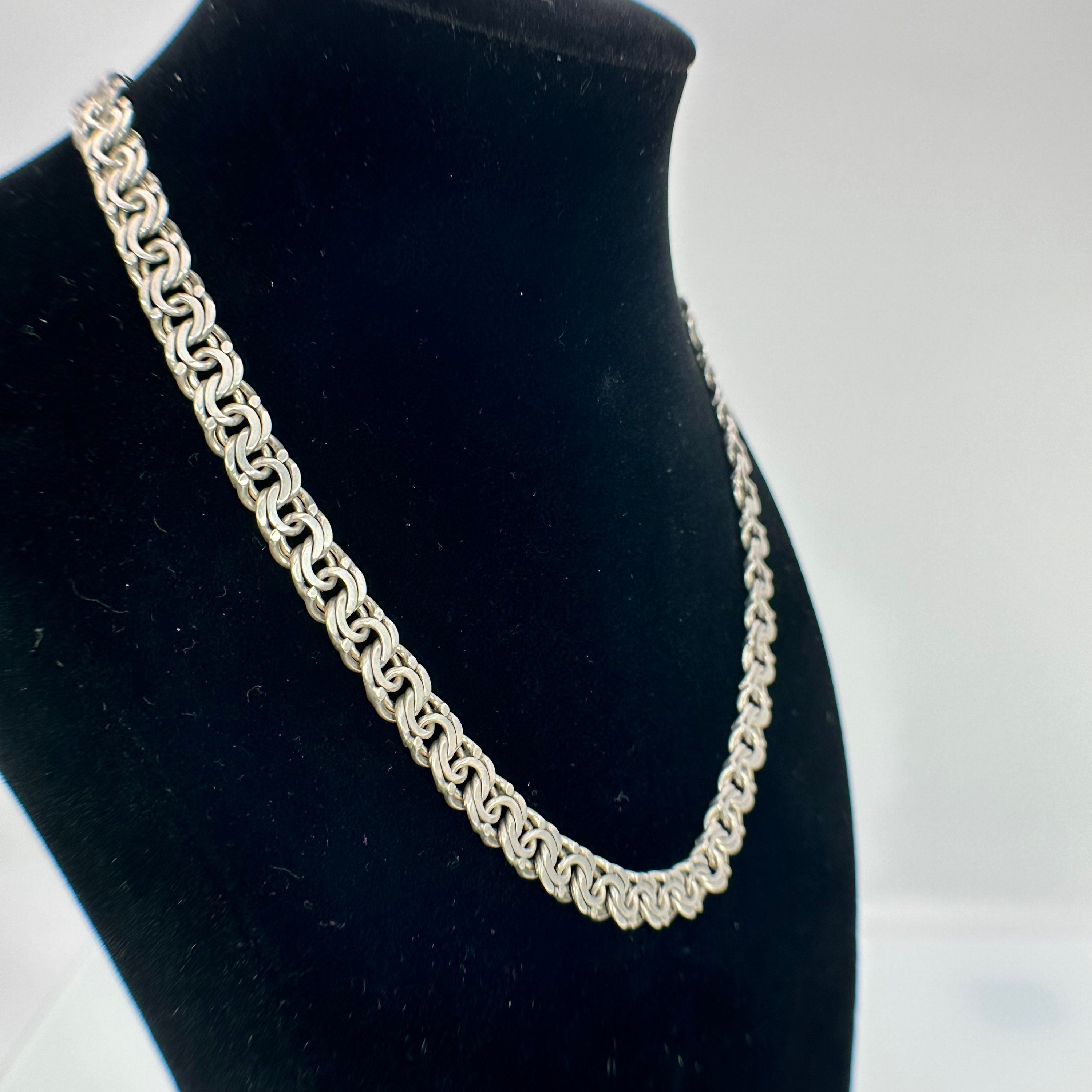 Silver Necklaces for sale in Sexsmith, Alberta | Facebook Marketplace |  Facebook
