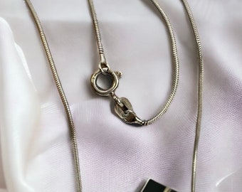 Exclusiva cadena de serpiente de plata 925, 45 cm de largo y 0,9 mm de ancho, diseño de regalo vintage, collar de cadena de plata para mujer, llamativo