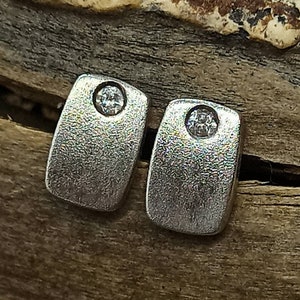 Elegant Earrings 925 Silver Vintage 9 x 6 mm Design Ladies Noble Zirconia Exclusive Eye-catcher Jewelry Earrings Gift Matted