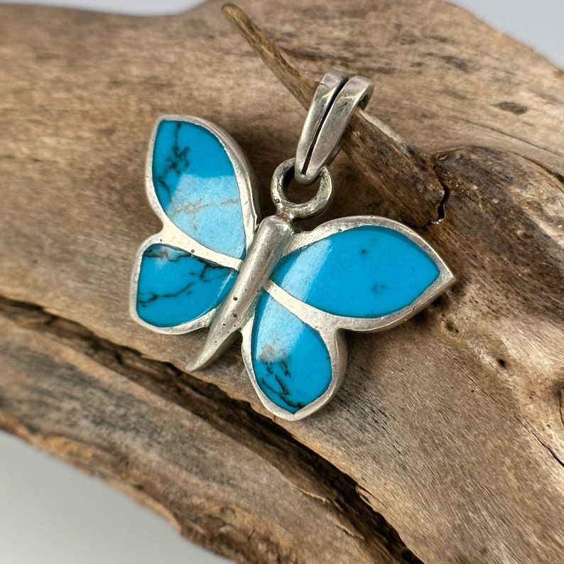 Butterfly Pendant 925 Silver Set With Gemstones Ladies Timeless Modern