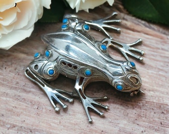 Design brooch real silver frog vintage ladies gift 4.6 x 5 cm with great patina noble solid heavy