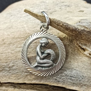 Virgo Necklace Pendant 835 Silver 17.4 mm Diameter Vintage Gift Patina Luxury Accessories Pendant Zodiac Sign Eyecatcher