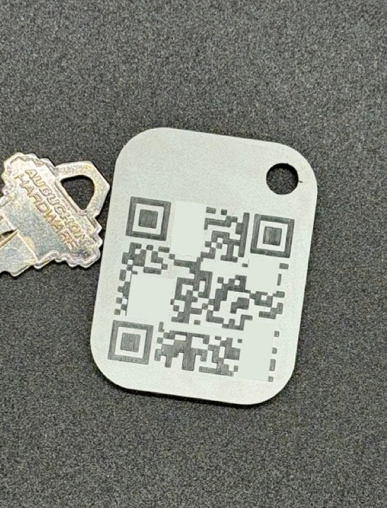Insider Connected Keychain QR Code for Stern Games SIC IC image 1