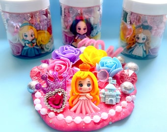 Princess 8 oz. Play Dough Jar, Princess Party Favors, Goodie Bags, Play Dough kit, playdoh kit, gift for girls, birthday gift kids, playdoh