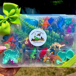 Dinosaur Play Dough Kit, Play Dough kit, Playdough kit,Dinosaur present, play doh kit, Boys birthday gift, Sensory Kit, boys toddler gift