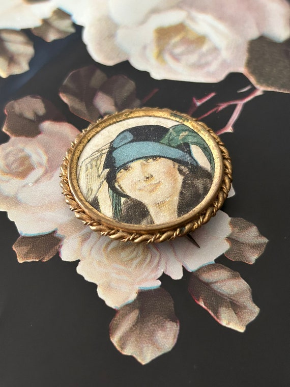 Antique fashion pin, 1920s photo brooch, antique … - image 2