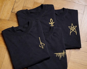Embroidered Bloodborne shirt | Caryll Runes