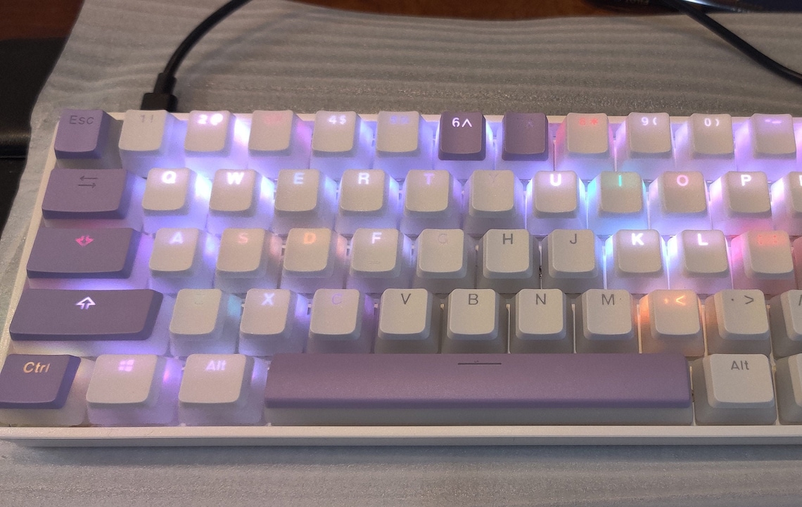 Sk61s/RK61/DK61 white 60percent dual mode 5.1 mechanical RGB | Etsy