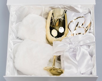 the Bride - gift box - dressing gown, white plush slippers & a champagne glass for getting ready - JGA - wedding - wedding gift