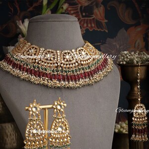 Gold plated pachi kundan choker with tika