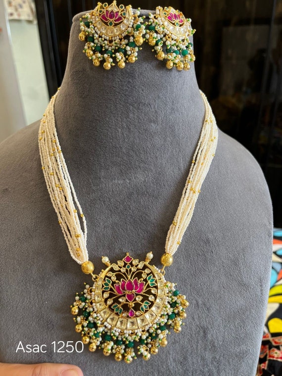 Buy Kavya Necklace pachi Kundan gold Plated handcrafted Necklace