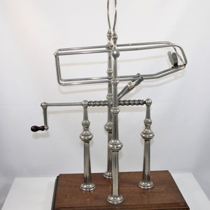 Decanting cradle/Wein dekantiermaschine