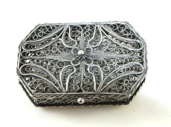 Antique solid silver trinket box deals