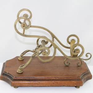 Antique unusual French decanting craddle