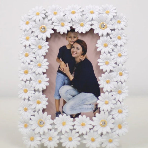 Floral Daisy Photo Frame, Stunning Design, Amazing Quality, 4x6, 6x8, Fashionable, Unique, Crystal Embellishments.