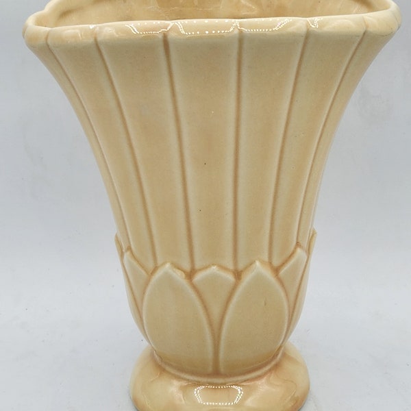 USA Pottery Fan Shaped Vase