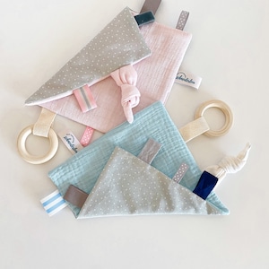 Crinkle cloth muslin blue dots