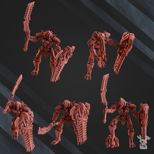 Puede incluir: Cinco figuras en miniatura impresas en 3D de un guerrero robot de color marrón rojizo que sostiene una espada y un escudo. Las figuras están en diferentes posturas de acción.