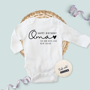 Personalisierter Baby Body Happy Birthday Oma Süßes Geschenk zum Geburtstag der Oma Bild 1