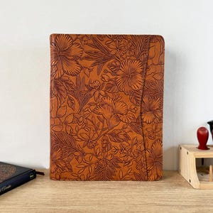 Debossed Portfolio Vegan Leather Portfolio A4 Document Bag Padfolio for Letter Size Notepad Notebook Holder Custom Folder Business Organizer