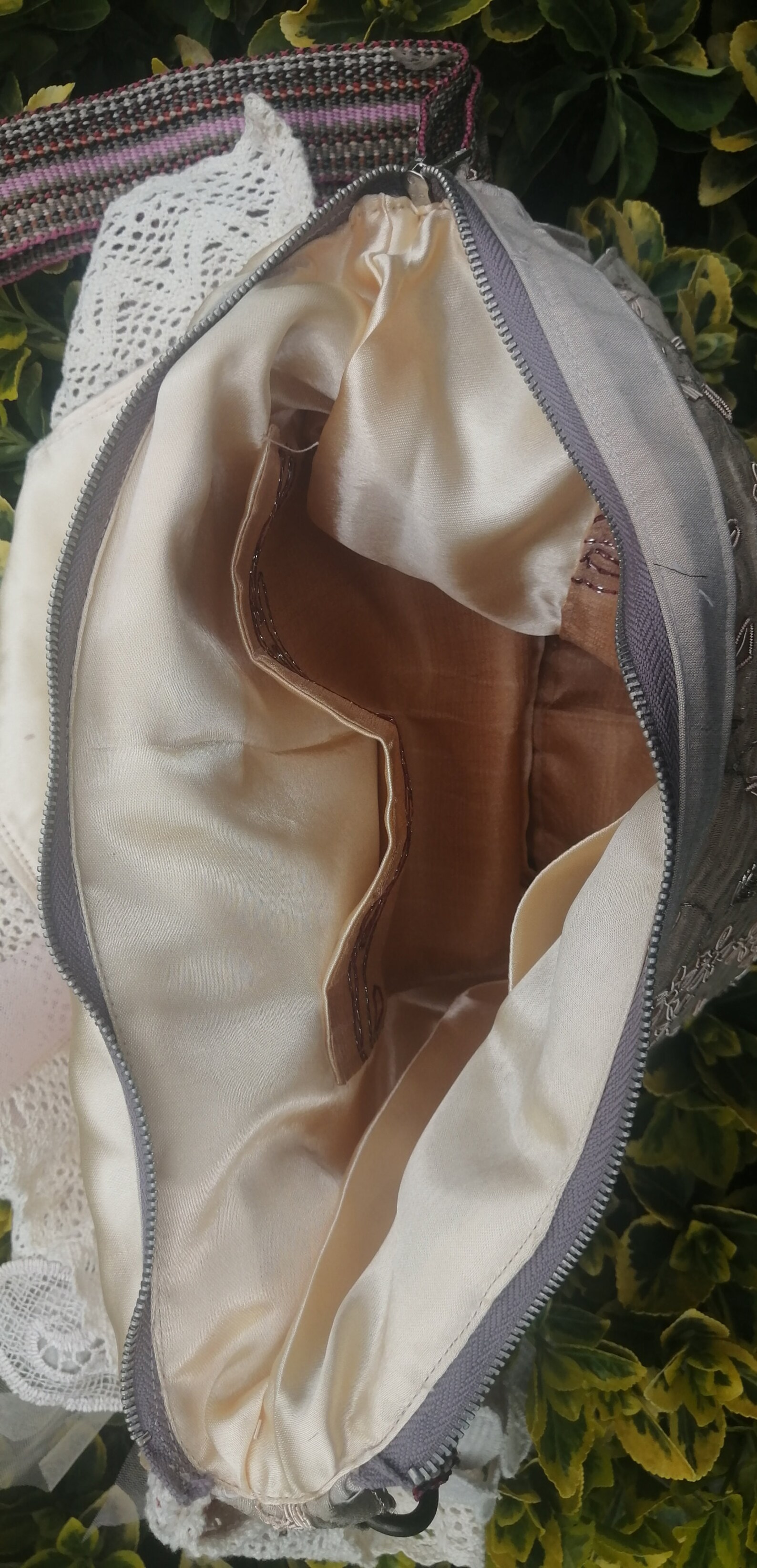 Artsy Boho Bag, Romantic Cross Body Bag, Beige Shoulder Bag for Queen ...