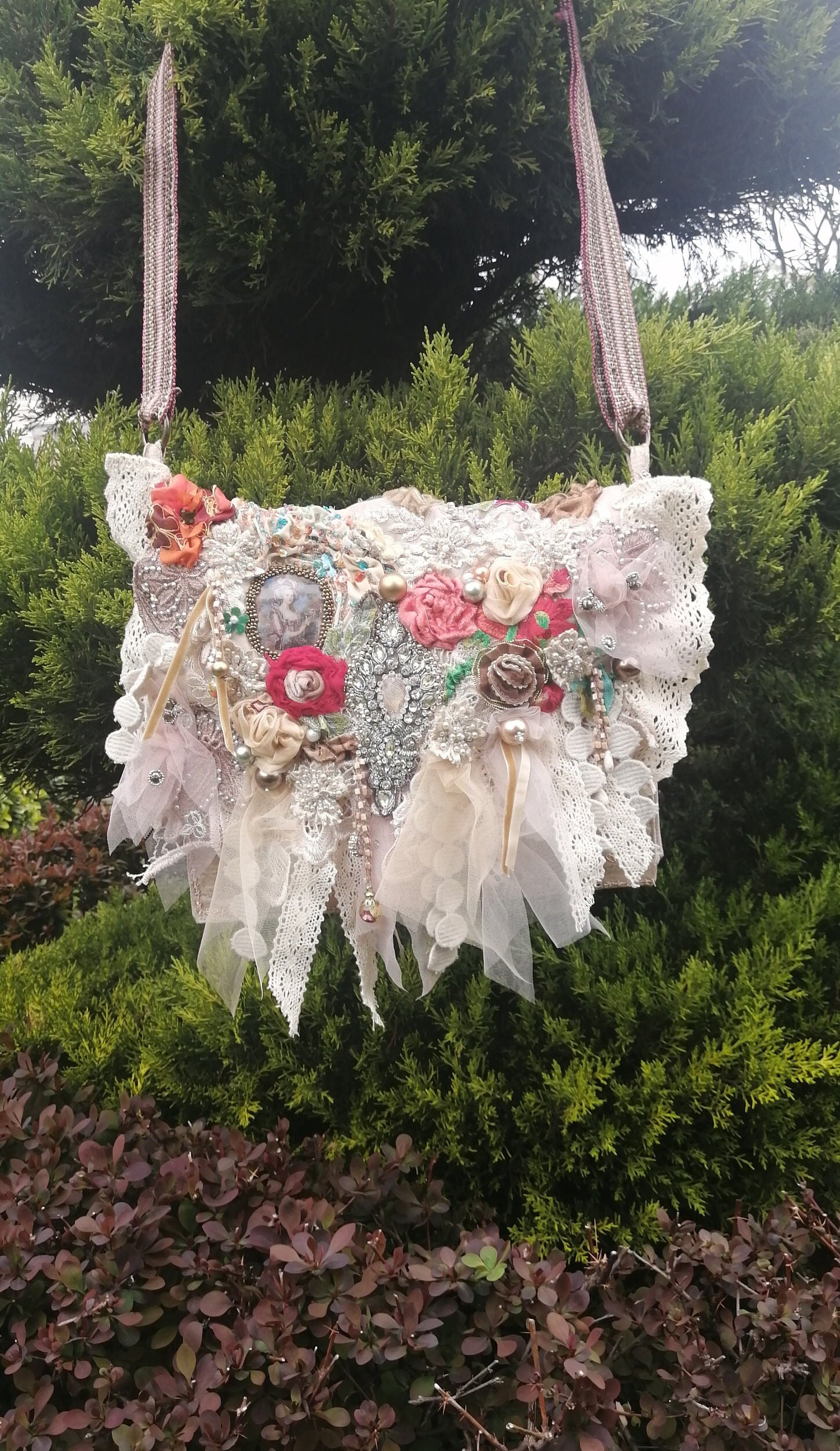 Artsy Boho Bag, Romantic Cross Body Bag, Beige Shoulder Bag for Queen ...