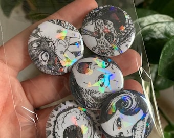 Horror manga pin button set