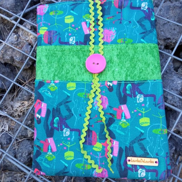 Funda libro, funda acolchada, funda estampada, funda ebook, funda tablet