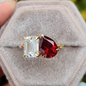 Toi Et Moi Ring, Pear Red Garnet, and Emerald Moissanite Engagement Ring, 14K Solid Gold Ring, 2 Stone Statement Ring, Gemstone Ring