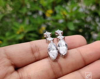 Orecchini Pendenti Goccia Moissanite 2 Carati &ndash; Marchesa E Principessa &ndash; Argento 925 Placcato Oro Giallo