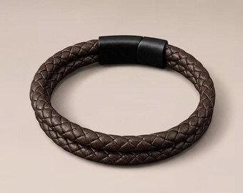 Snake-textured leather bracelet with magnetic clasp