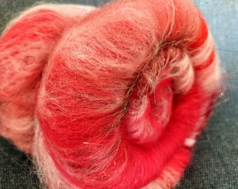 Fibre Art Batt. Hand Blended. "Has He Been?" Christmas Collection. "Santa's Sleigh" Blend. Merino. Angelina Sparkle. Spinning. Felting.
