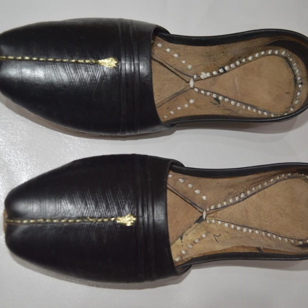 Men Handmade Beautiful Leather Khussa (BSP1003)