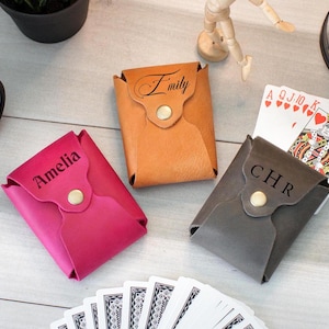 Estojo para cartas de baralho, capa de couro para cartas de baralho, estojo para guardar cartas de pôquer para viagem, estojo personalizado para baralho de cassino, presentes exclusivos para o Dia dos Pais
