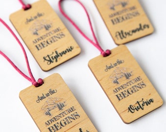 50pcs Personalized luggage tags, Favors for wedding guests in bulk, Wedding place cards, Wooden Thank you gift