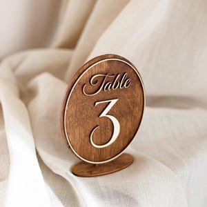Números de mesa ovalados de madera, decoración rústica para bodas y restaurantes, letrero independiente.