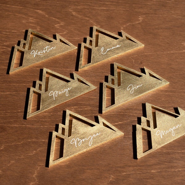 Gold place cards for mountain wedding, Hiking themed name tags, Beautiful rustic favors for guests, various colours laser cut name tags