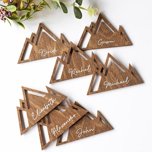 Wood place cards for destination wedding, Mountain themed name tags, Beautiful rustic favors for guests, various colours laser cut name tags