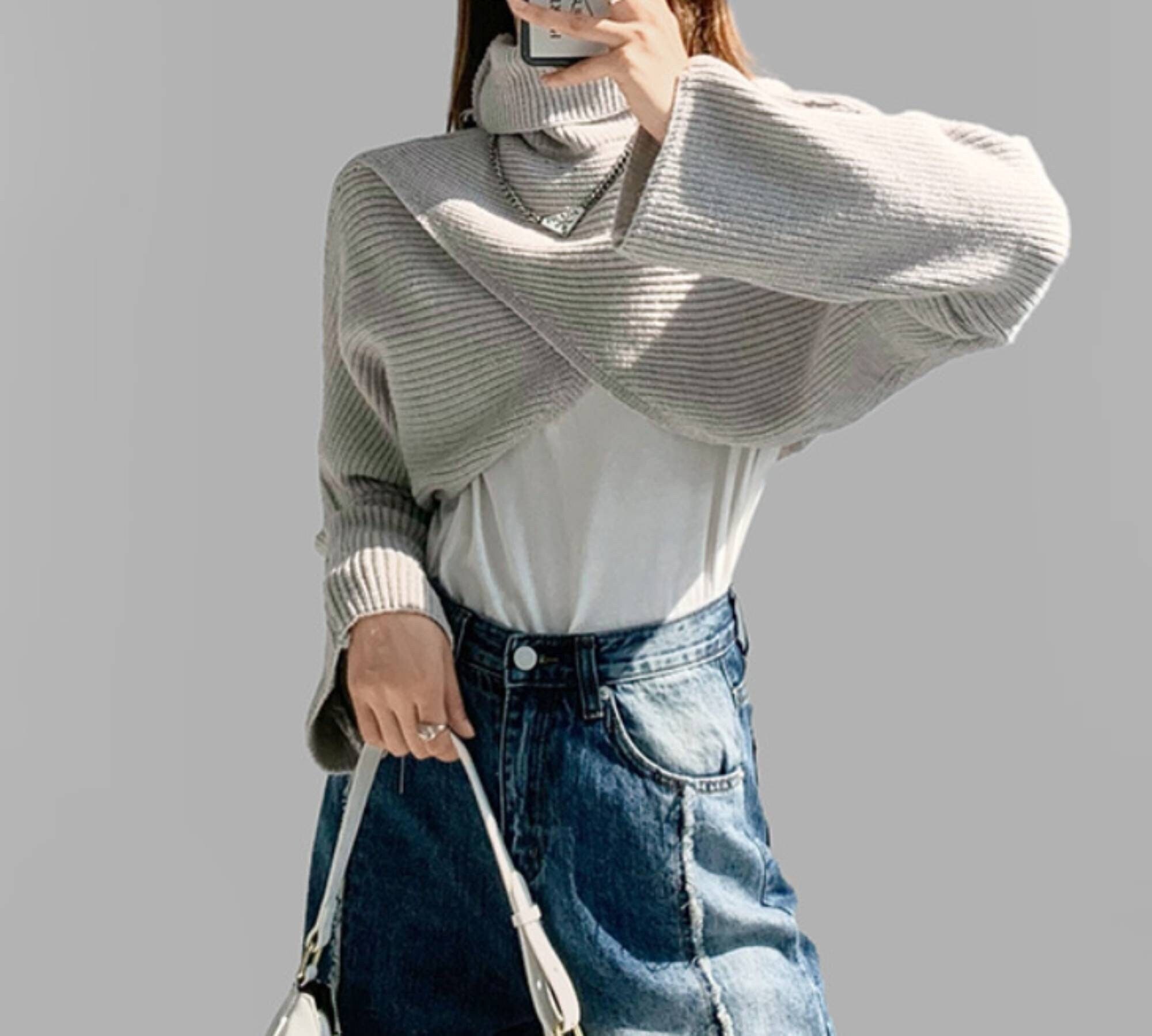 Velvet Crossover Wrap Sweater (Grey Blossom) main image 0