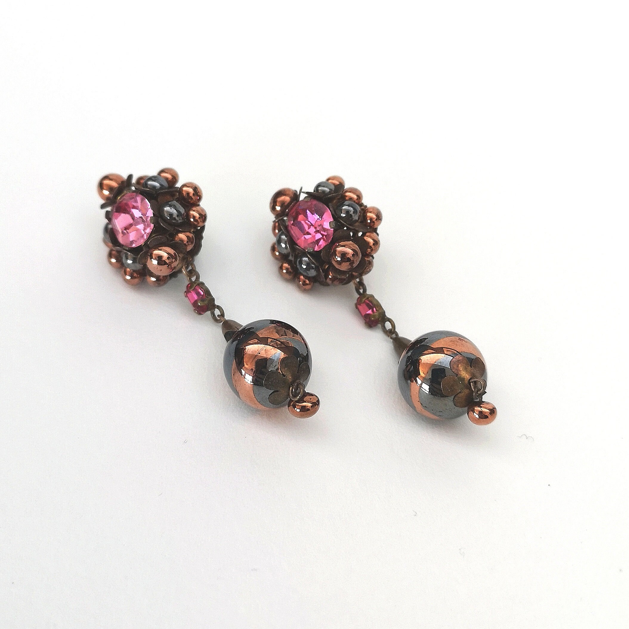 Boucles D'oreilles Clip Vintage En Métal Doré – Occasion – Style Rétro élégant