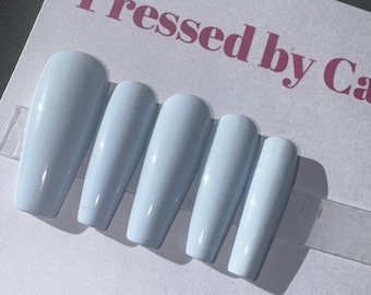 Light blue press on nails