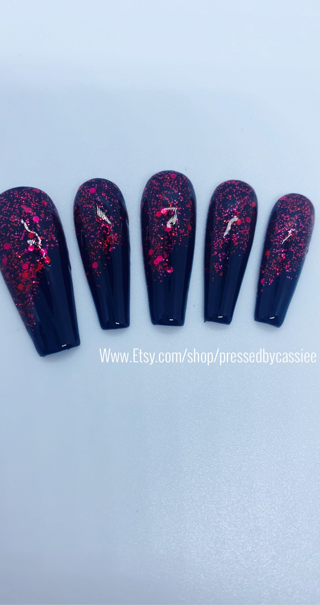 Victoria Nails - Black + Red + Black Sugarcoated glitter will fit into the  Halloween! 👹🎃#blackredombre #sugarcoatednails #coffinnails  #blacknailsdesign #blackglitternails #southelginnails #saintcharlesnails |  Facebook