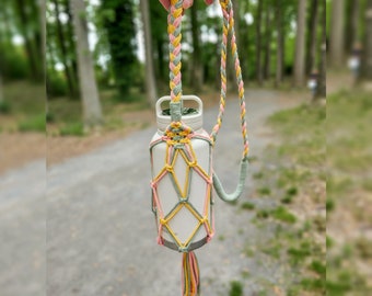 Multicolored Water Bottle Holder | Macrame Bottle Sling | Water Bottle Carrier | Macrame bag