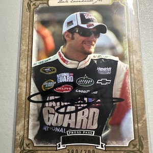 Gesigneerde kaart Dale Earnhardt Jr. nummer 380/399