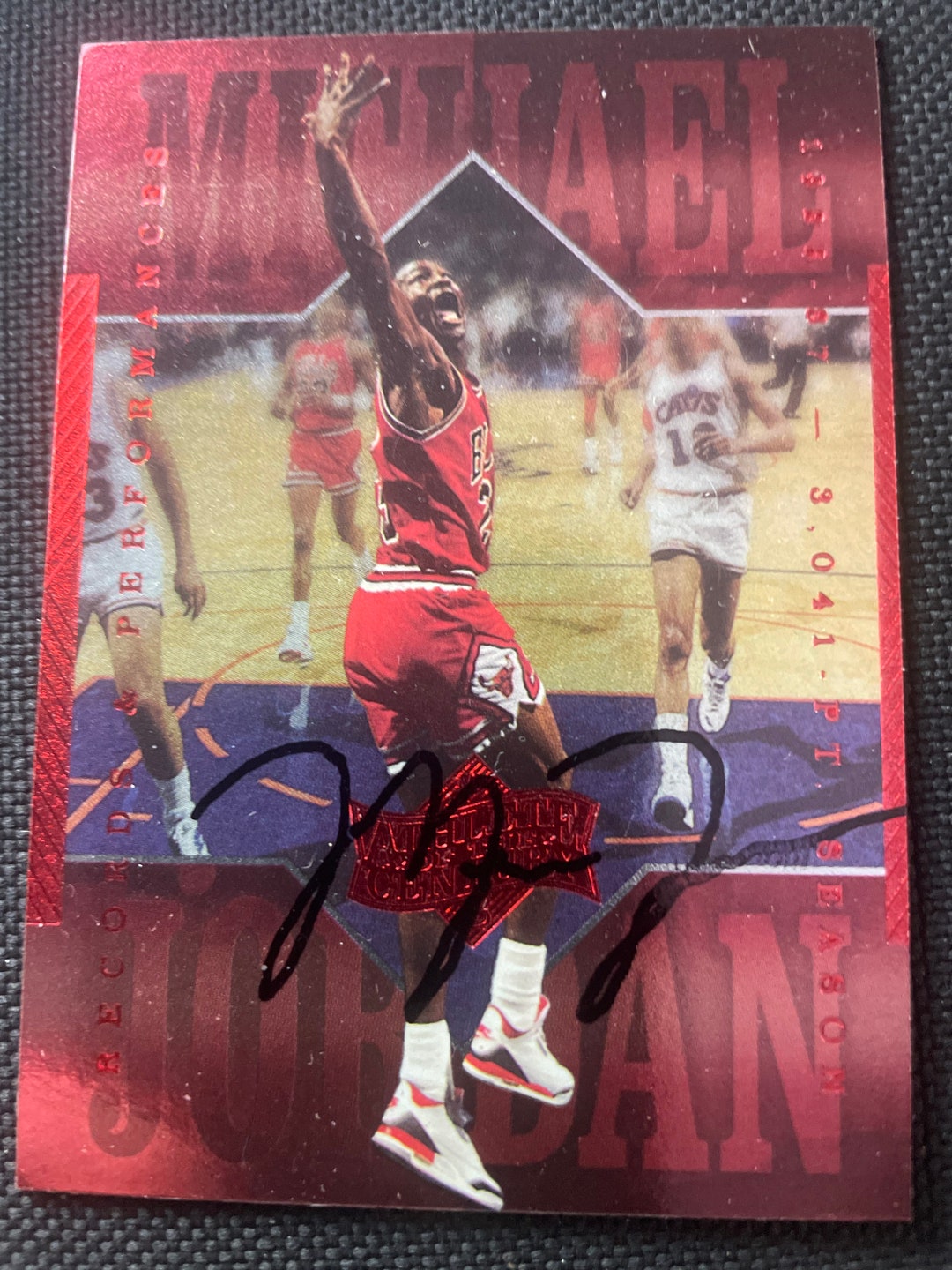 get michael jordan autograph