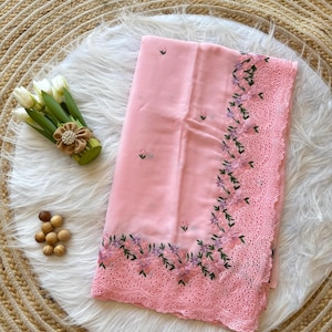 Sari hecho a mano estilo Madhuri, sari indio con blusa, sari de trabajo pesado, sari de trabajo pesado kachhi, sari de diseñador, sari de fiesta, sari festivo